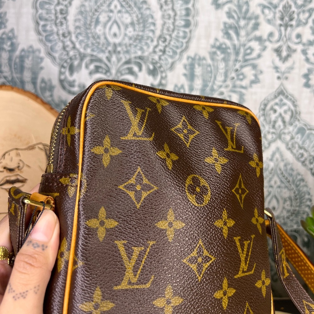 SOLD - Picture 4 of 16